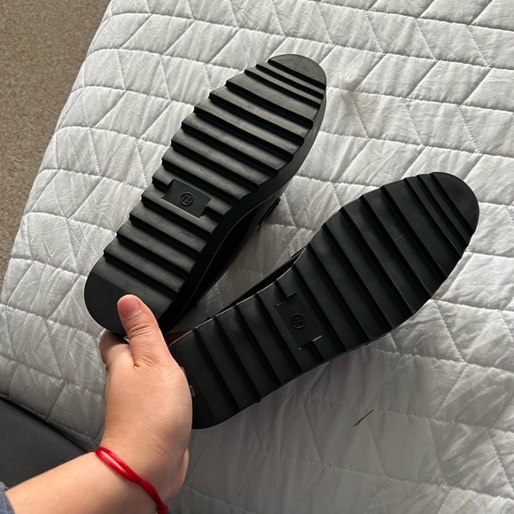 Black Shiny LOAFERS Chinese laundry platform shoes - Picture 7 of 10